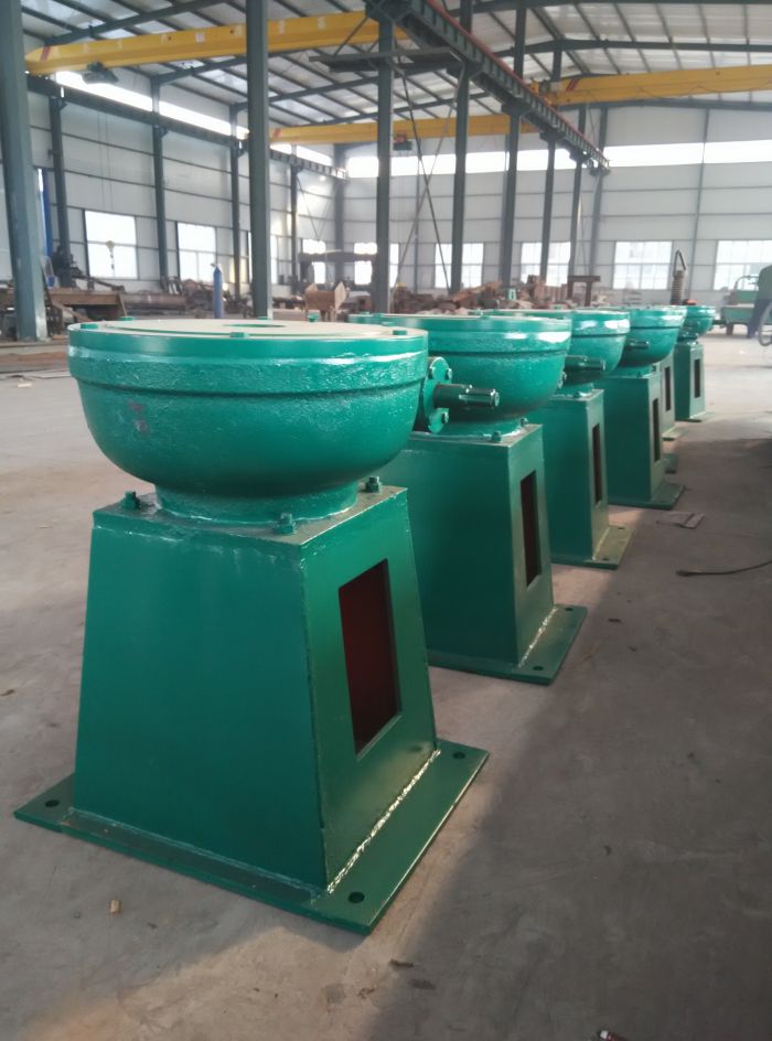 QL型手電兩用式螺桿啟閉機 QL型手電兩用式螺桿啟閉機