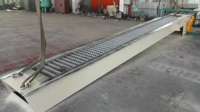 ZD-E循環式齒耙清污機 ZD-E循環式齒耙清污機