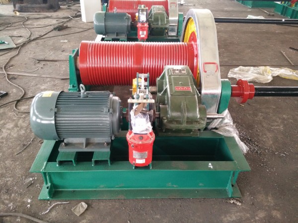 QPK雙吊點卷揚式啟閉機主機 QPK雙吊點卷揚式啟閉機主機